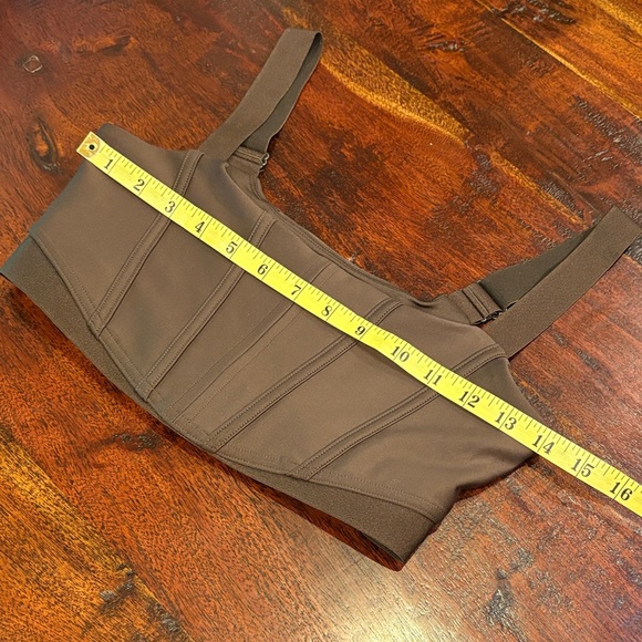 ALO Yoga Airlift Corset Bra in Espresso size Small - Picture 6 of 9